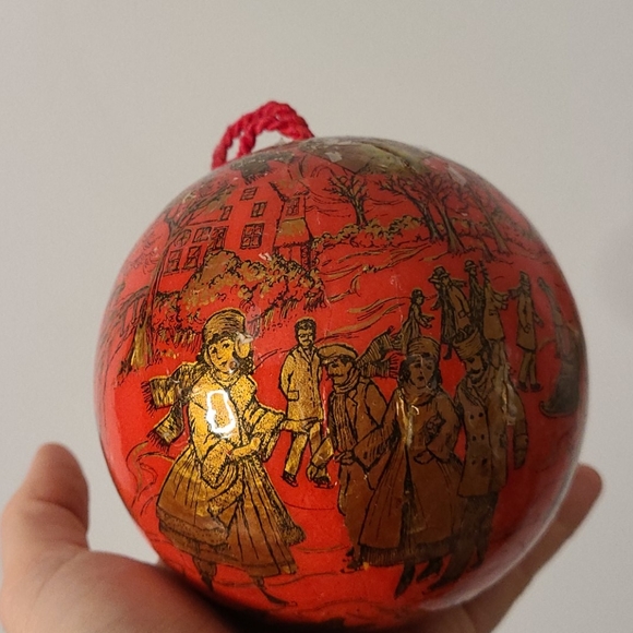 Vintage Holiday Vintage 98 Avon Christmas Ornament Poshmark